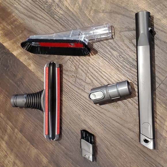 Dyson allergy and asthma care kit - Picture 3 of 3